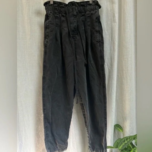 Free People Margate Pleated Trouser black size small - Picture 3 of 6